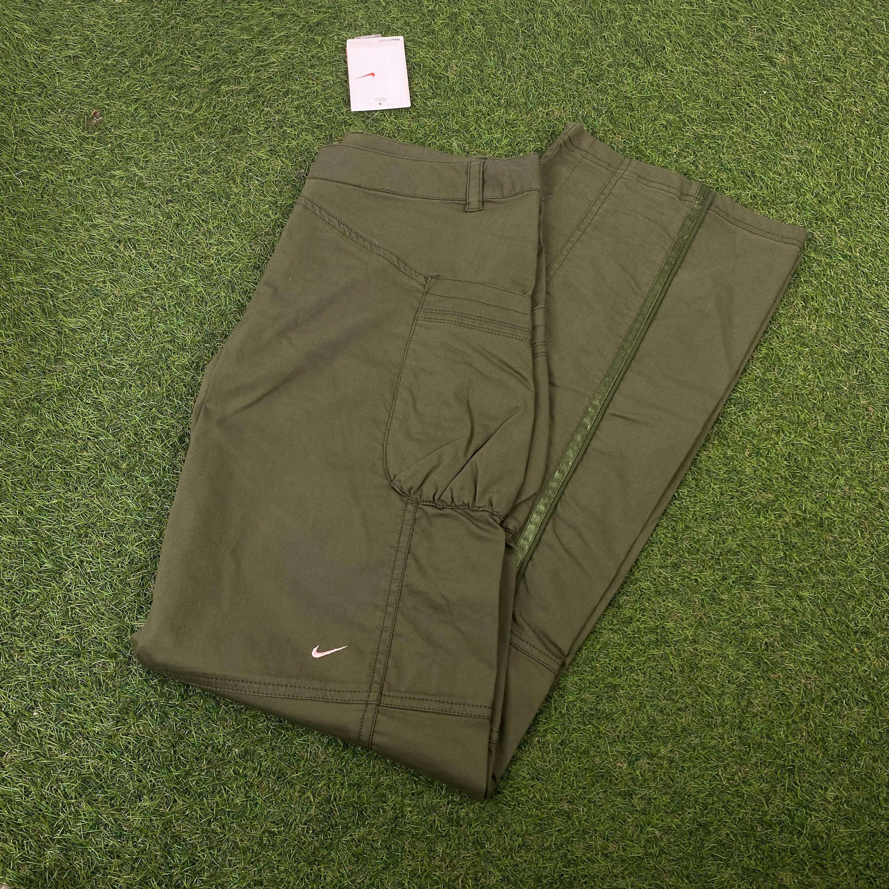 00s Nike Parachute Cargo Joggers Green Large