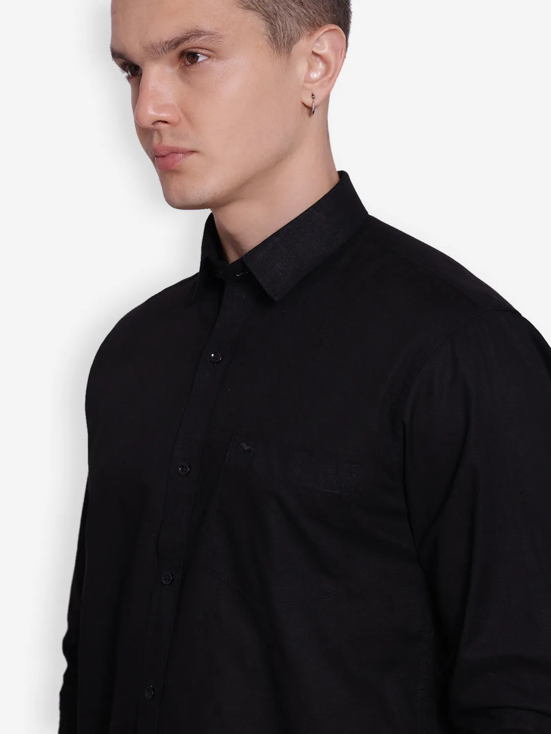 JUMP USA Men Black Solid Cotton Casual Shirts