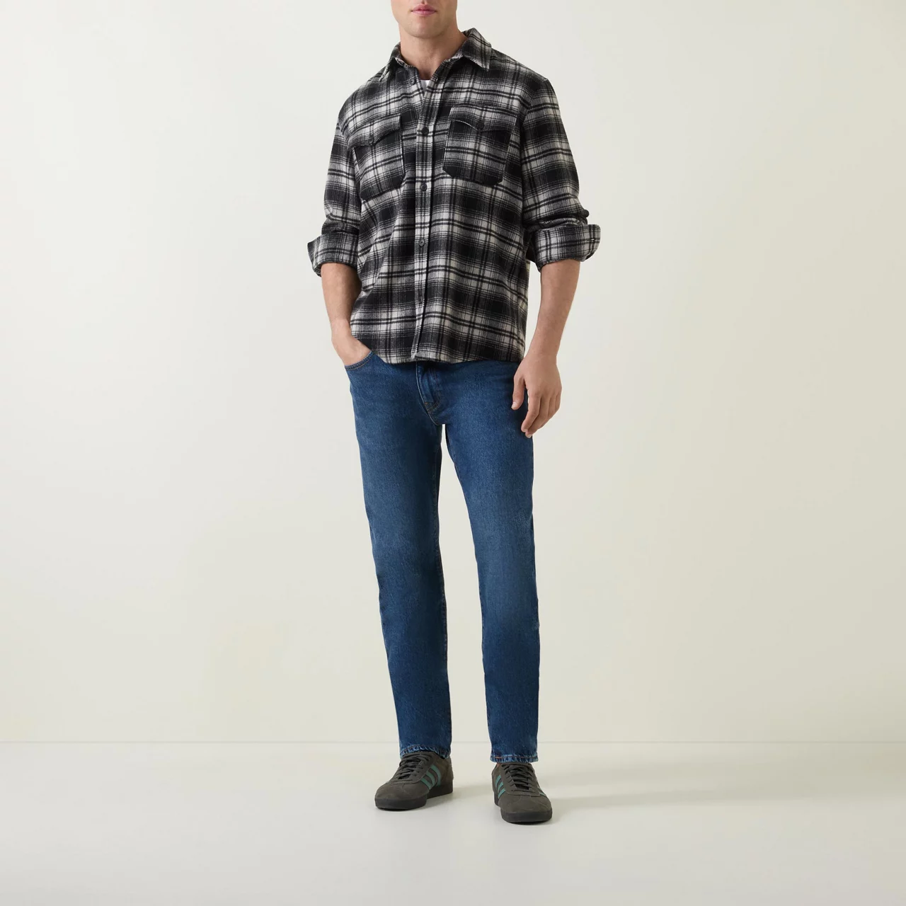 LEVIS 502™ Mid-Rise Tapered Jeans - Dark Wash