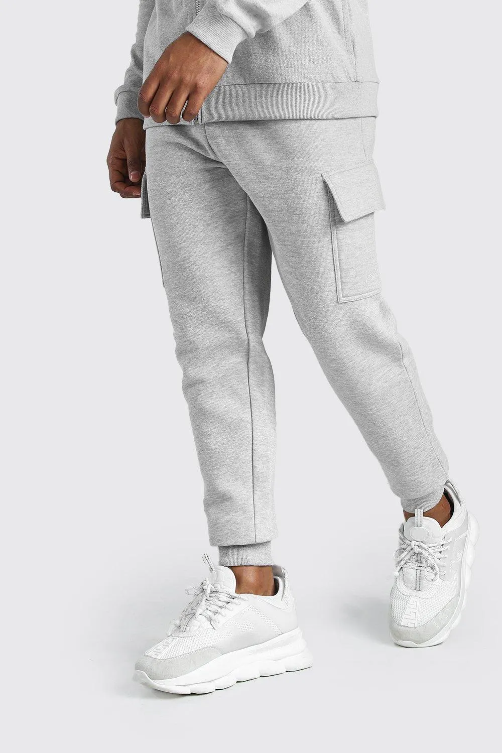 MAN Signature Slim Fit Cargo Joggers | boohooMAN UK