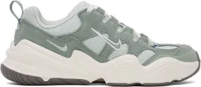 Nike Green Tech Hera Sneakers