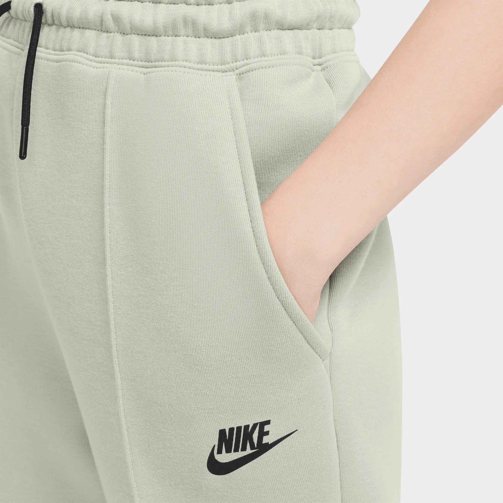 Nike Sportswear Junior Girls' Tech Fleece Joggers Jade Horizon / Black