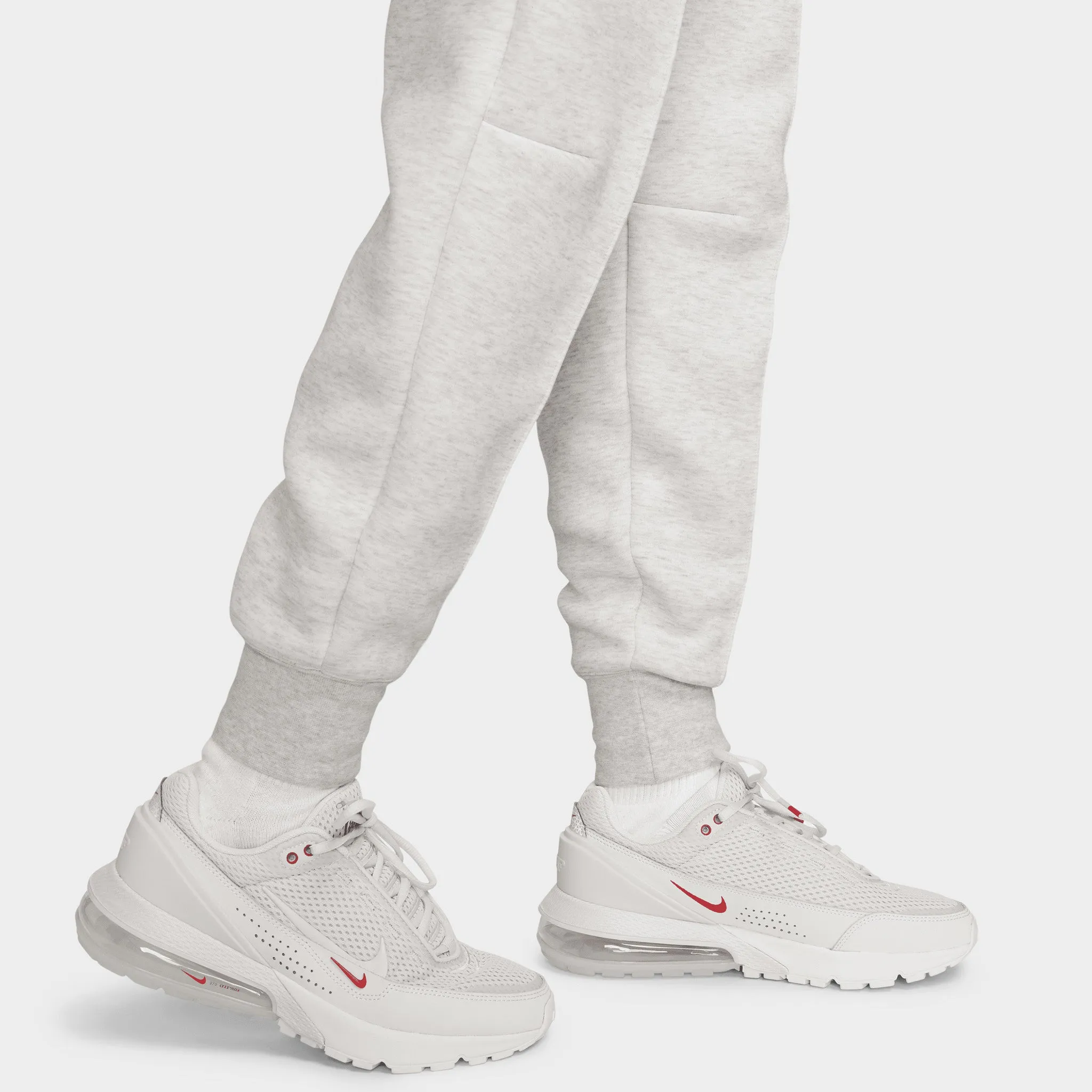 Nike Sportswear Women's Mid-Rise Tech Fleece Joggers Light Grey / Heather - Black