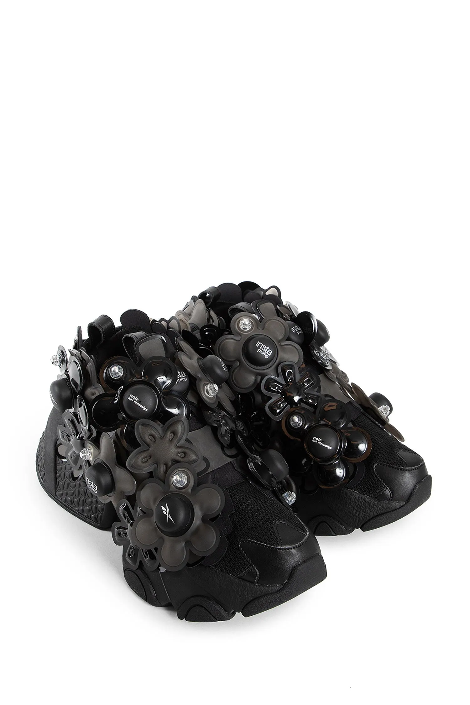 noir kei ninomiya reebok collaboration insta pump yuki sneakers