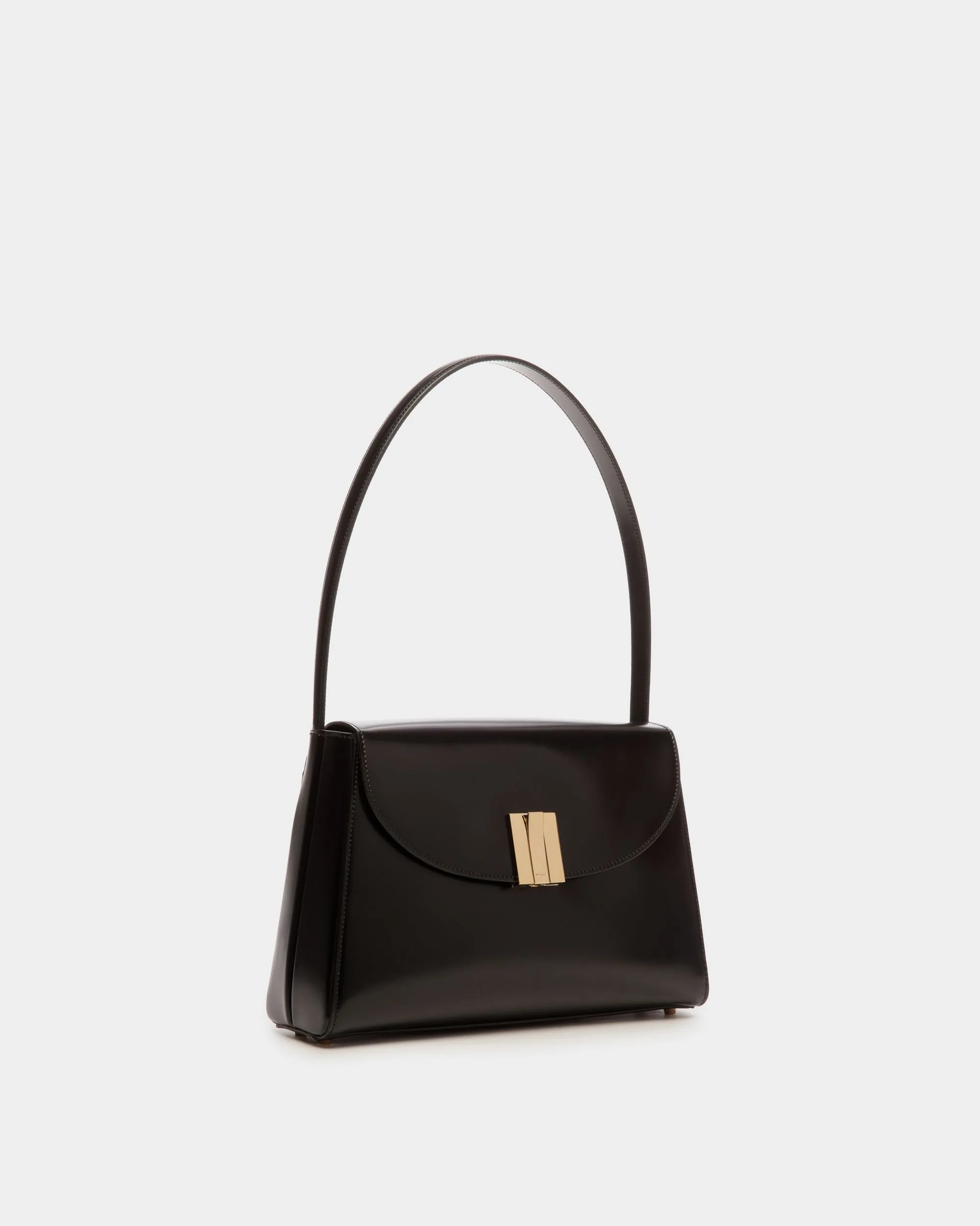 Ollam Shoulder Bag in Black Brushed Leather