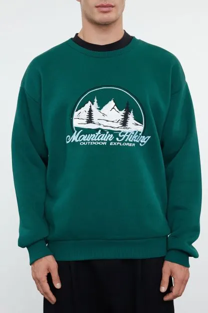 Oversize/Wide Cut Embroidered Fleece/Warm Sweatshirt