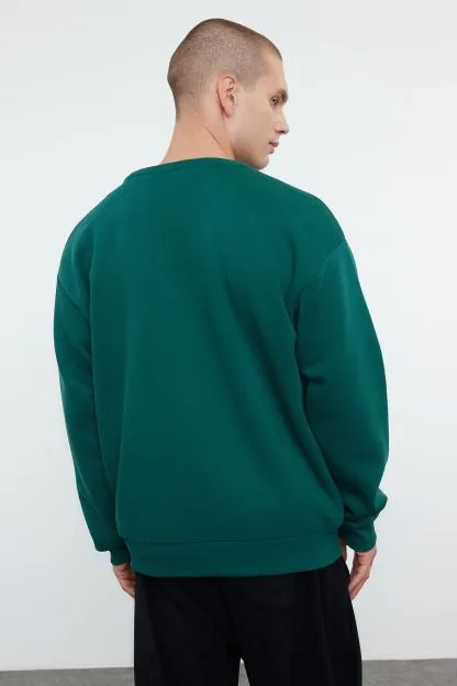 Oversize/Wide Cut Embroidered Fleece/Warm Sweatshirt