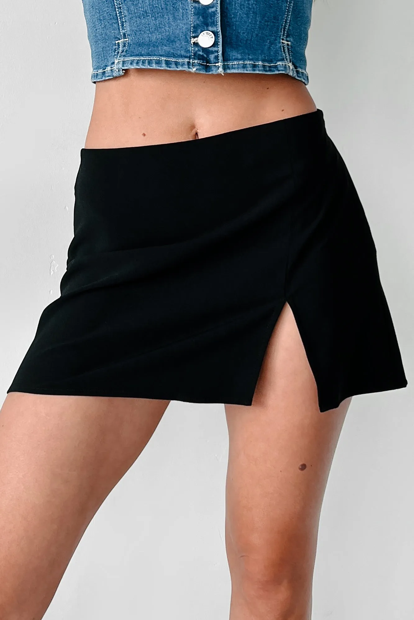 Take Me Downtown Slit Front Mini Skirt (Black)