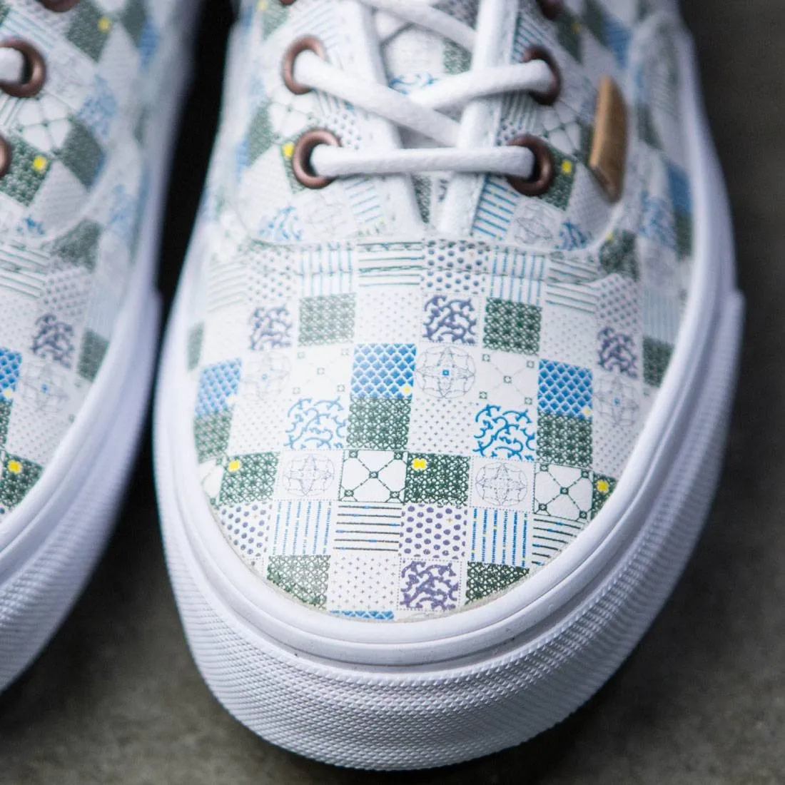 Vans Women Authentic DX - Tiles (white / leather)